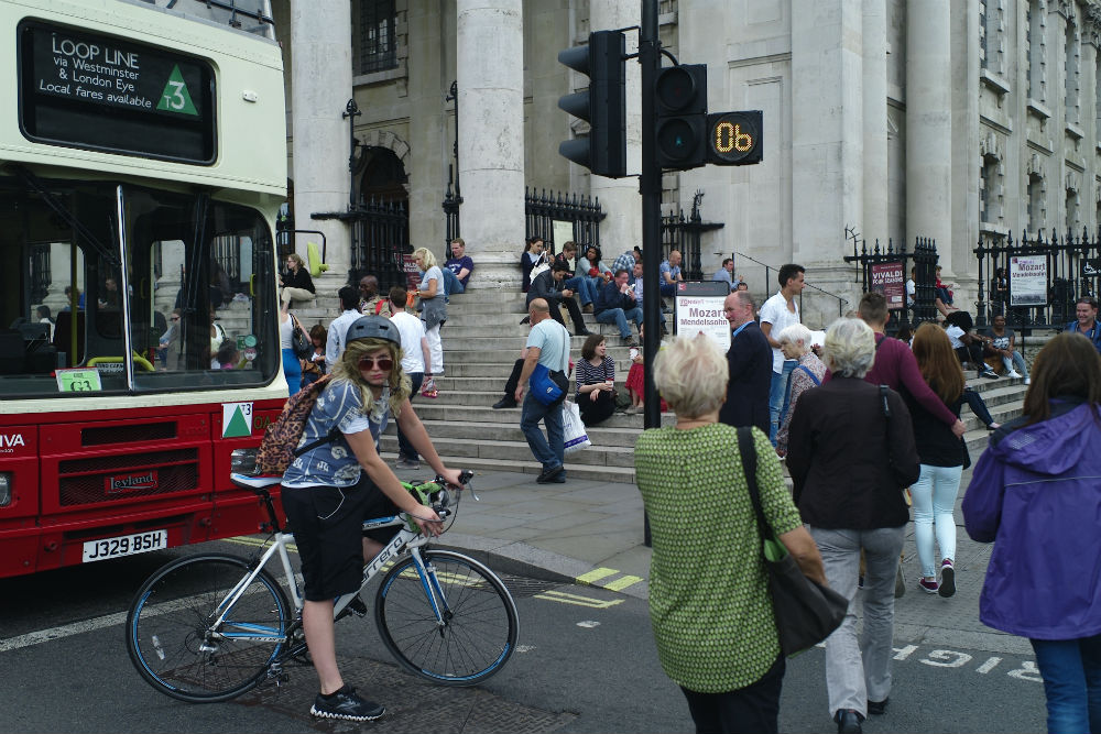 InstantLondon - St Martin in the Fields, Trafalgar Square